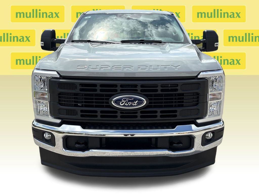 New 2026 Ford F350 XL w/ XL Chrome Package image 23