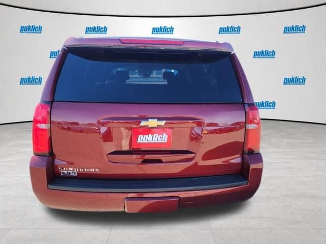 Certified 2017 Chevrolet Suburban LT AWD/4WD image 4