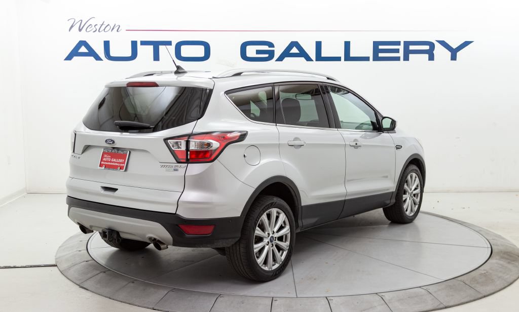 Used 2018 Ford Escape Titanium w/ Ford Safe & Smart Package AWD/4WD image 5
