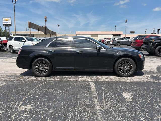 Used 2014 Chrysler 300 C AWD/4WD image 2