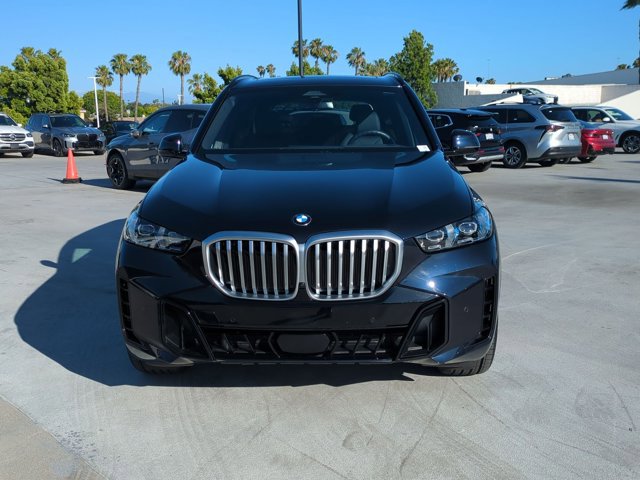 Certified 2026 BMW X5 xDrive40i w/ M Sport Package image 2