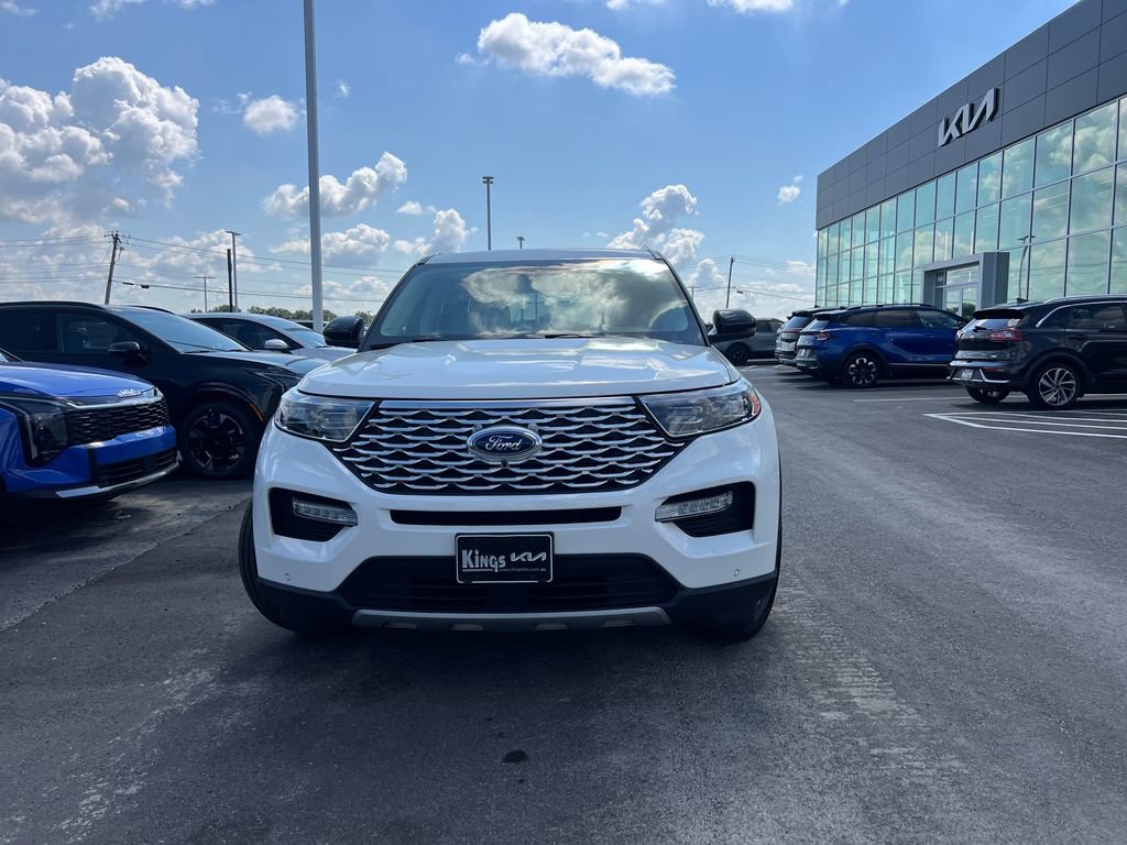 Used 2020 Ford Explorer Platinum w/ Premium Technology Package AWD/4WD image 8