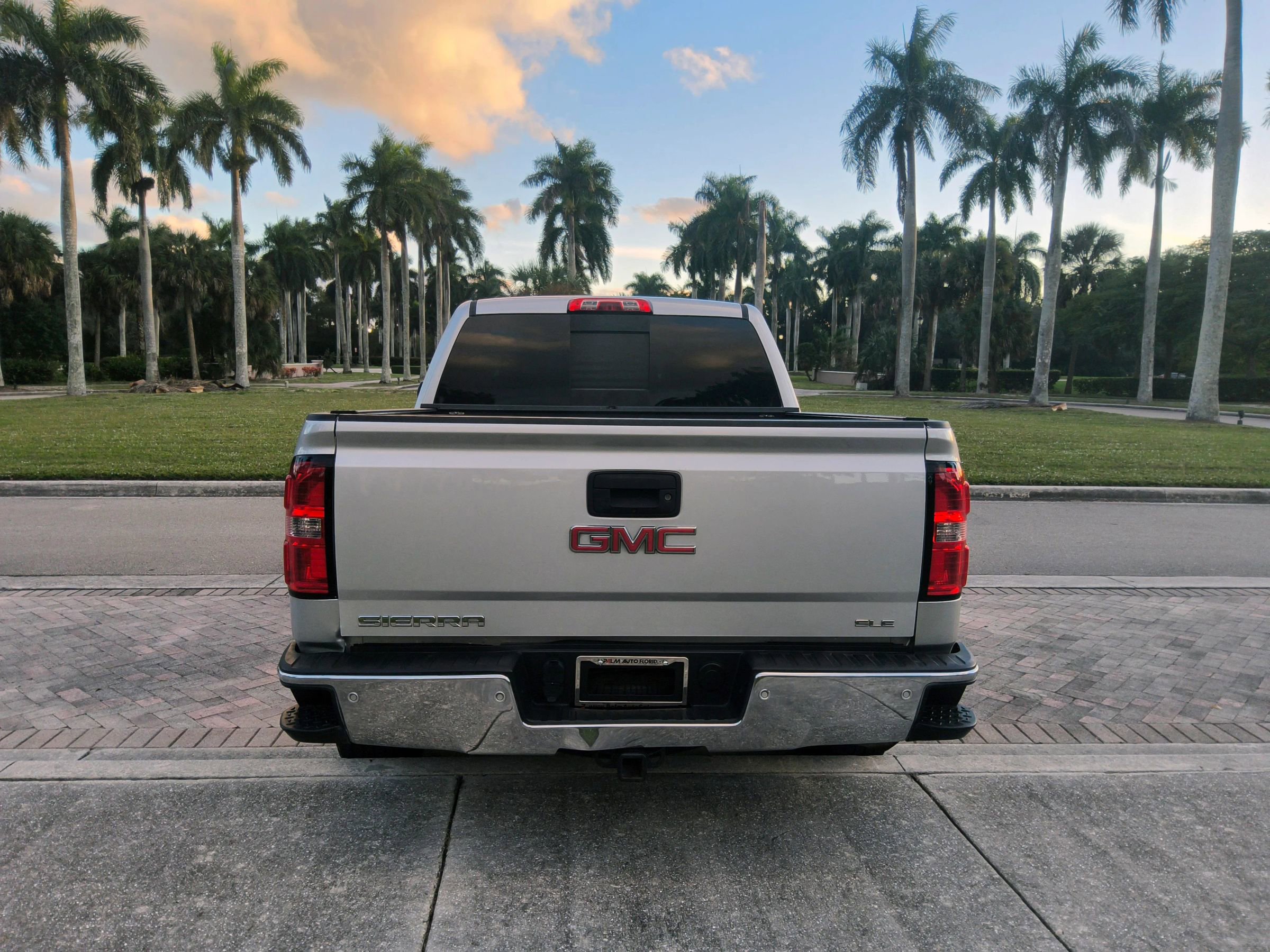 Used 2017 GMC Sierra 1500 SLE w/ SLE Value Package image 14