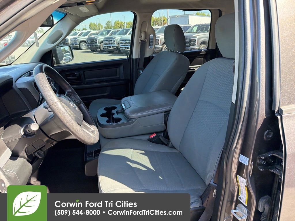 Used 2015 RAM 1500 ST w/ SXT Appearance Group AWD/4WD image 6