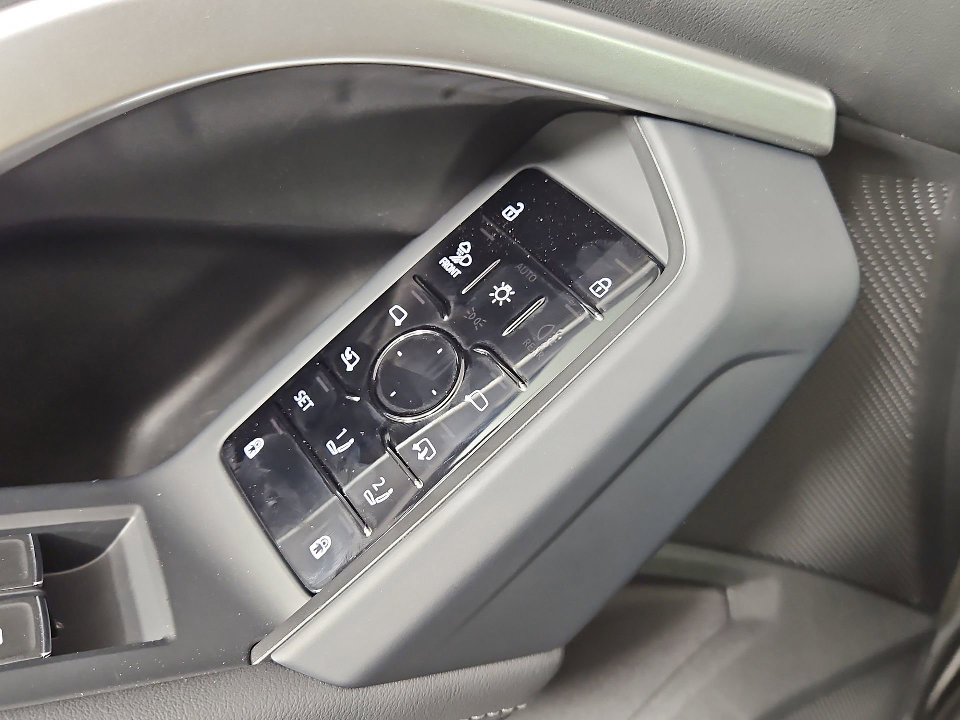 New 2026 Audi Q5 Premium Plus AWD/4WD image 21