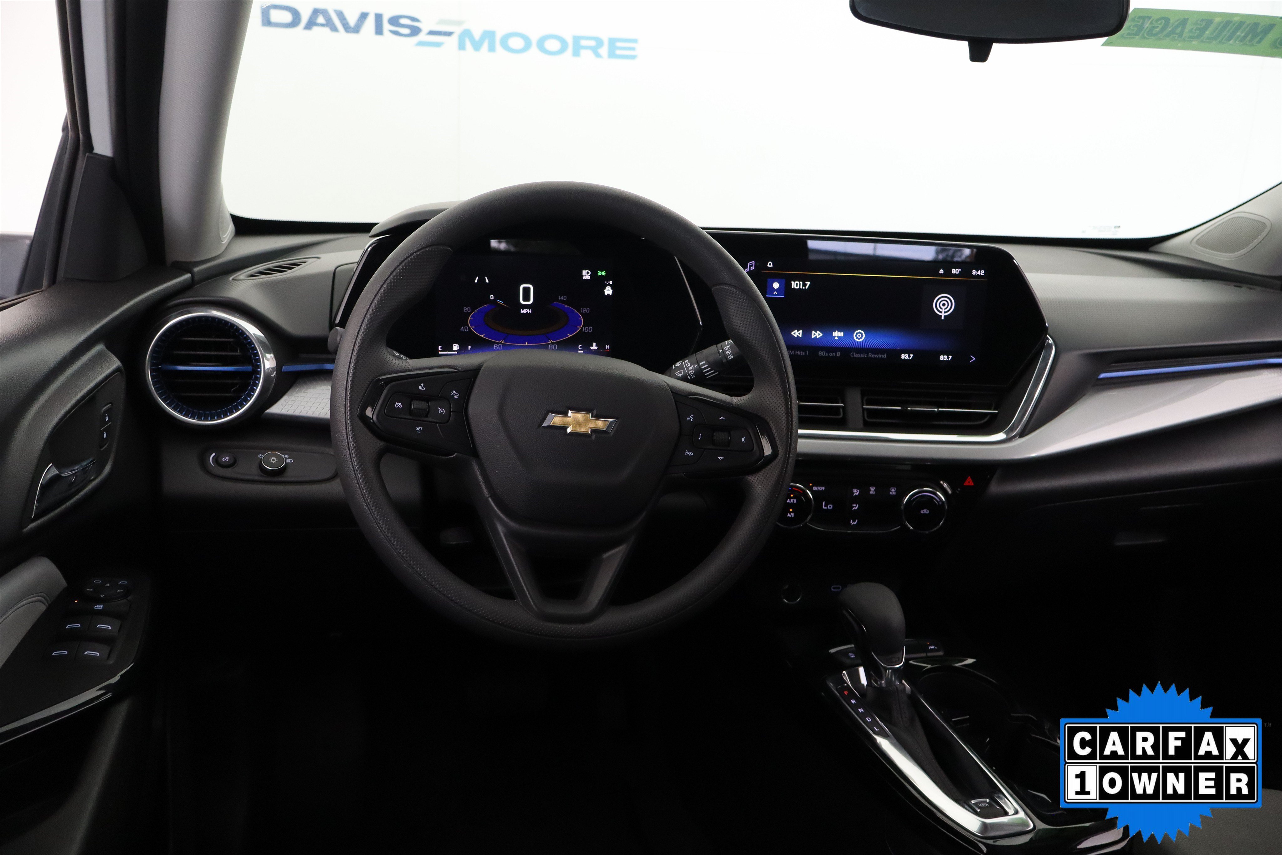 Used 2026 Chevrolet Trax LT FWD image 17