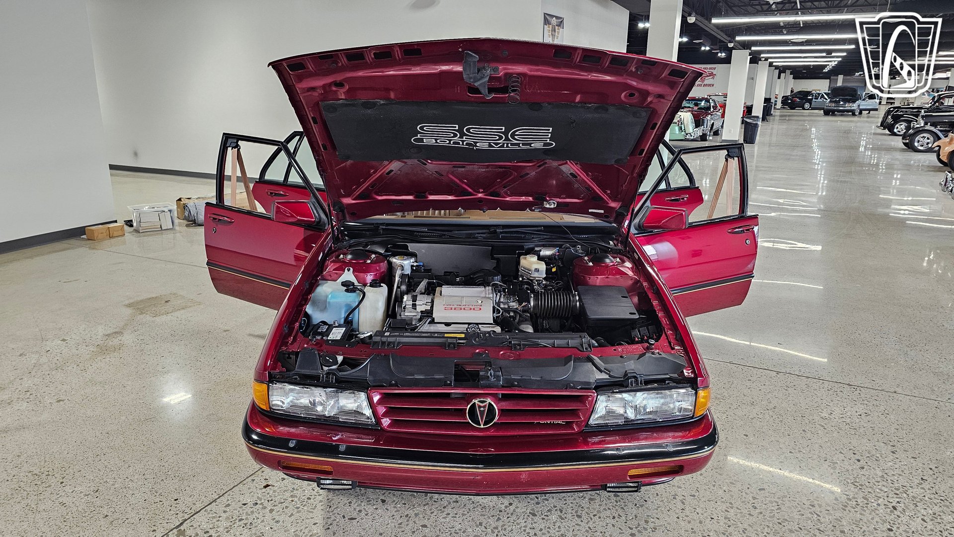 Used 1989 Pontiac Bonneville SSE FWD image 19