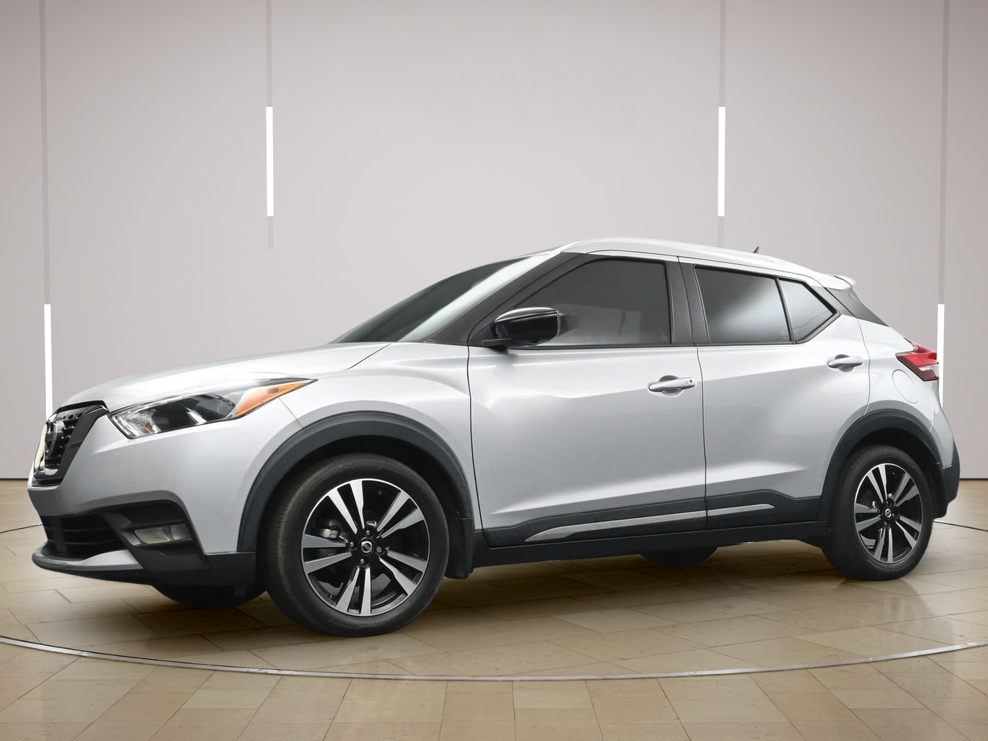 Certified 2020 Nissan Kicks SR w/ SR Premium Package FWD image 21