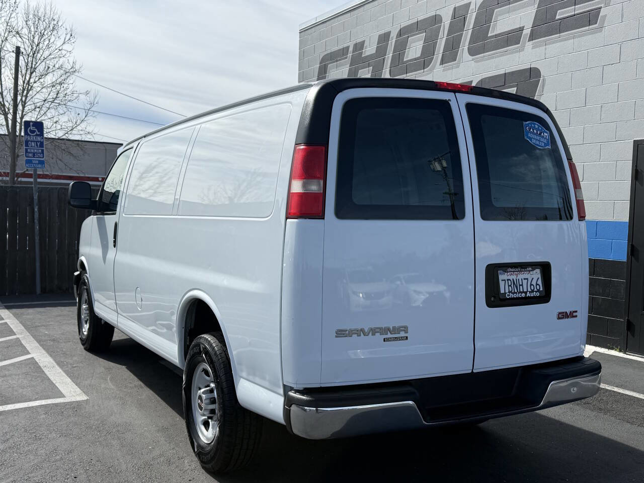 Used 2013 GMC Savana 2500 image 4