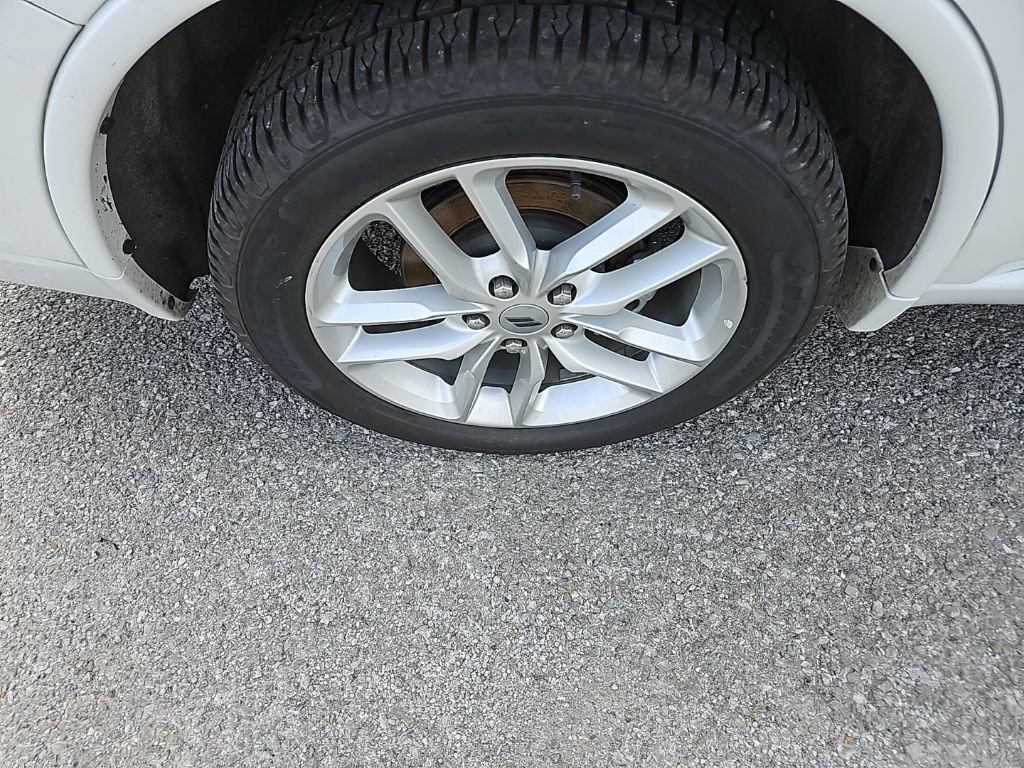 Used 2023 Dodge Durango GT image 11