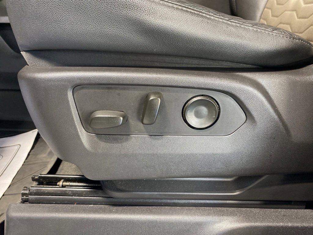 Certified 2023 Chevrolet Silverado 1500 ZR2 w/ Technology Package image 21