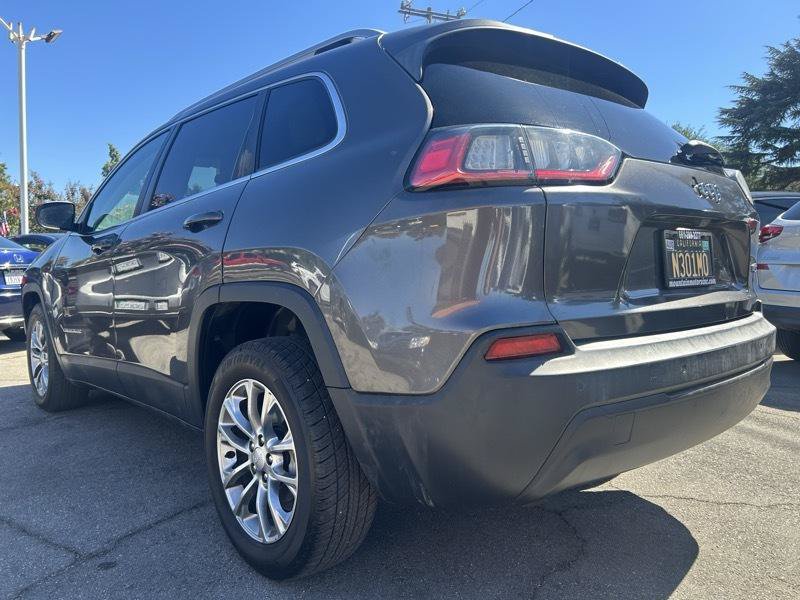 Used 2019 Jeep Cherokee Latitude Plus FWD image 5