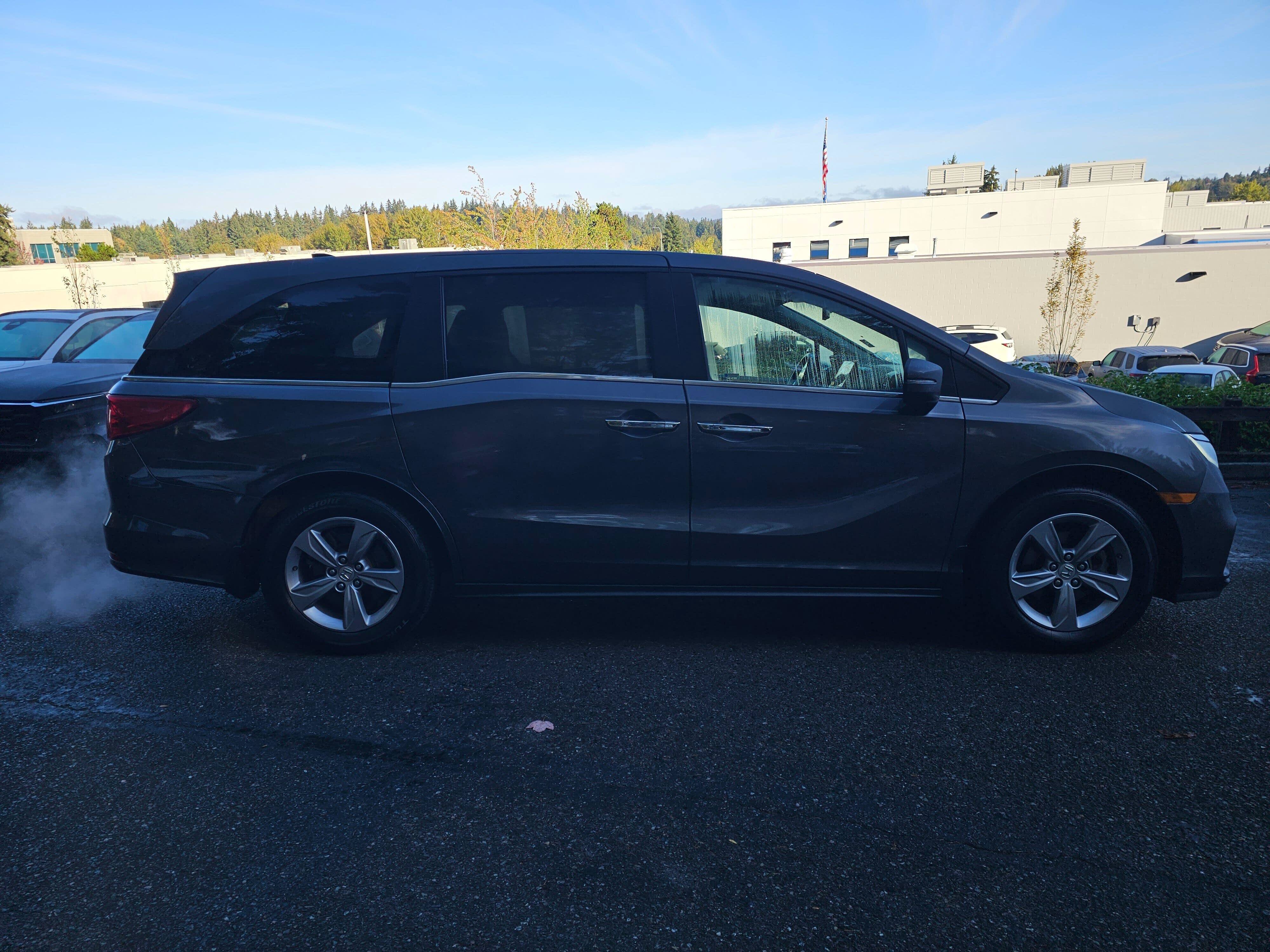Used 2018 Honda Odyssey EX-L image 8