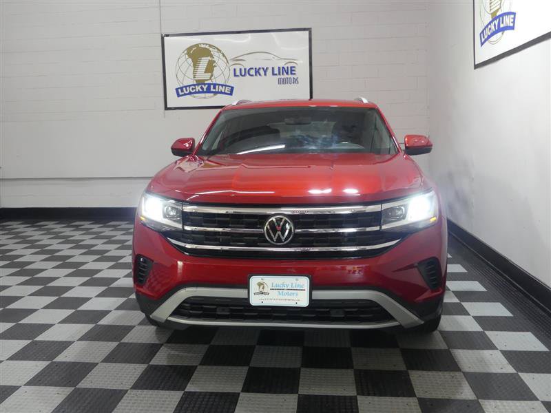 Used 2020 Volkswagen Atlas Cross Sport SE AWD/4WD image 2