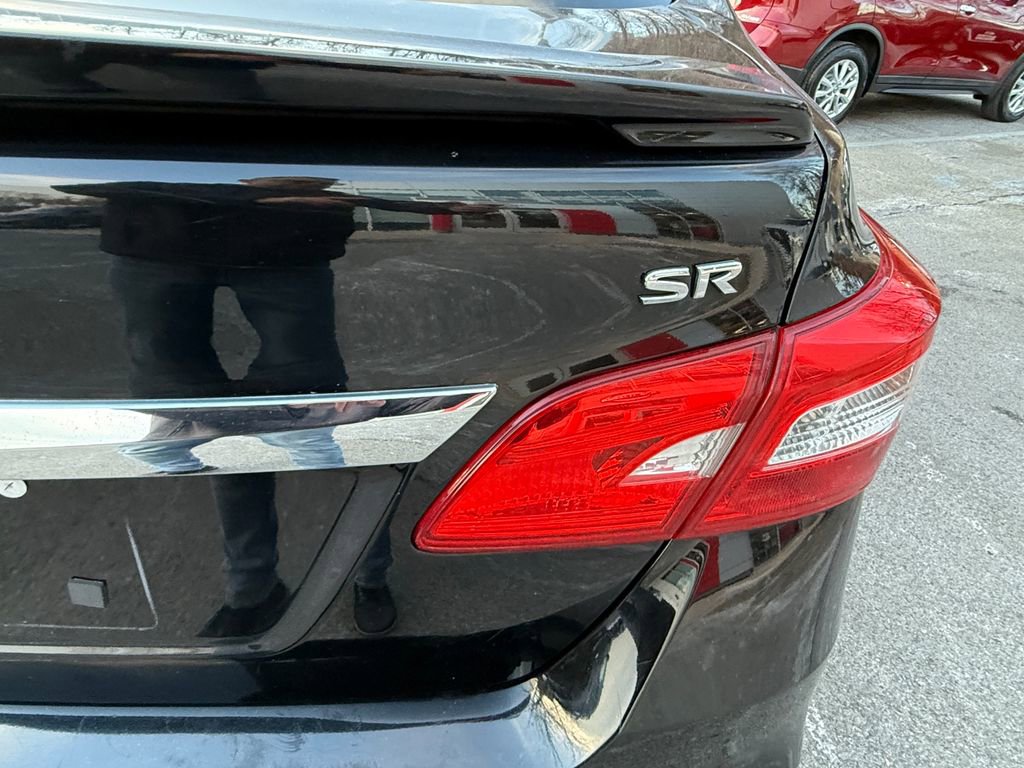 Used 2019 Nissan Sentra SR image 34