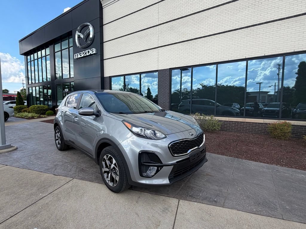 Used 2022 Kia Sportage LX FWD image 1