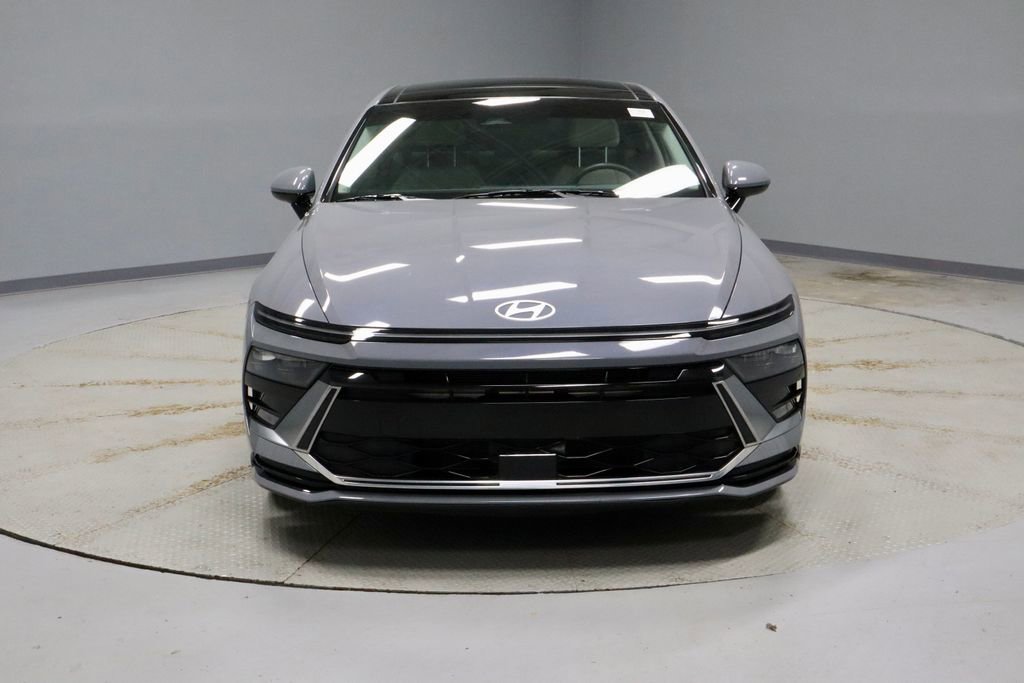 Certified 2024 Hyundai Sonata SEL w/ Convenience Package image 7