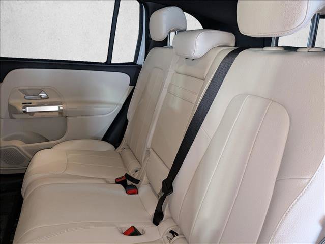 Certified 2025 Mercedes-Benz GLB 250 image 19