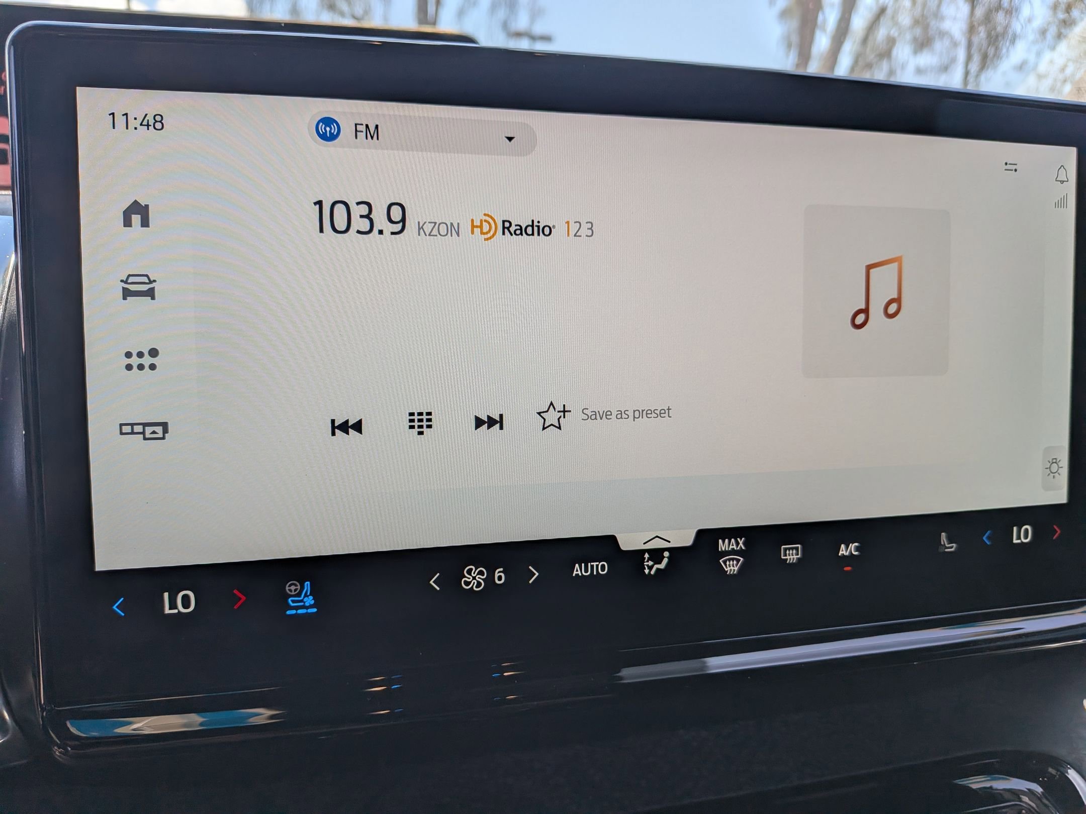 Used 2025 Ford Expedition Tremor AWD/4WD image 17
