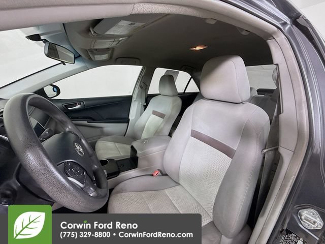 Used 2012 Toyota Camry LE FWD image 19