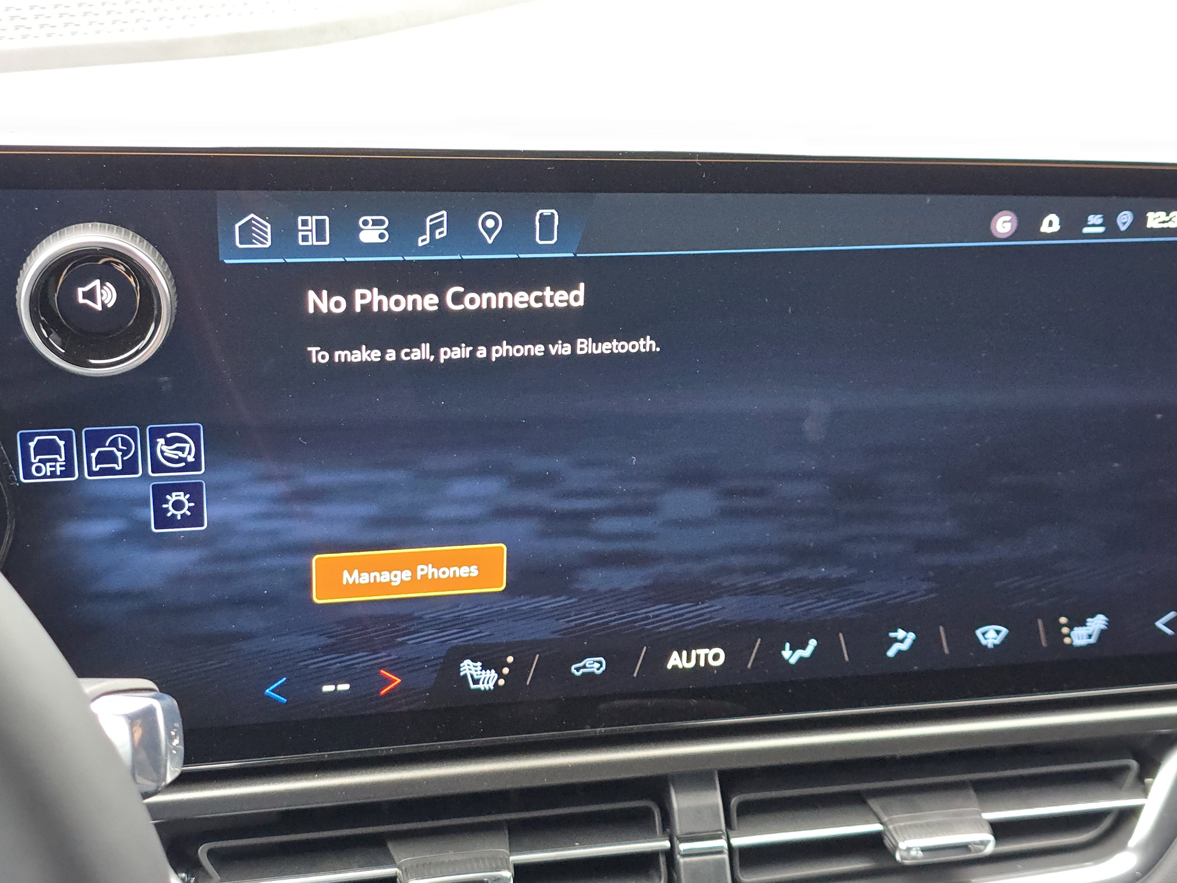 New 2026 Chevrolet Equinox EV LT image 7