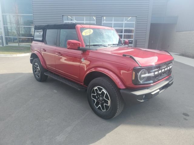 Used 2021 Ford Bronco Outer Banks image 3