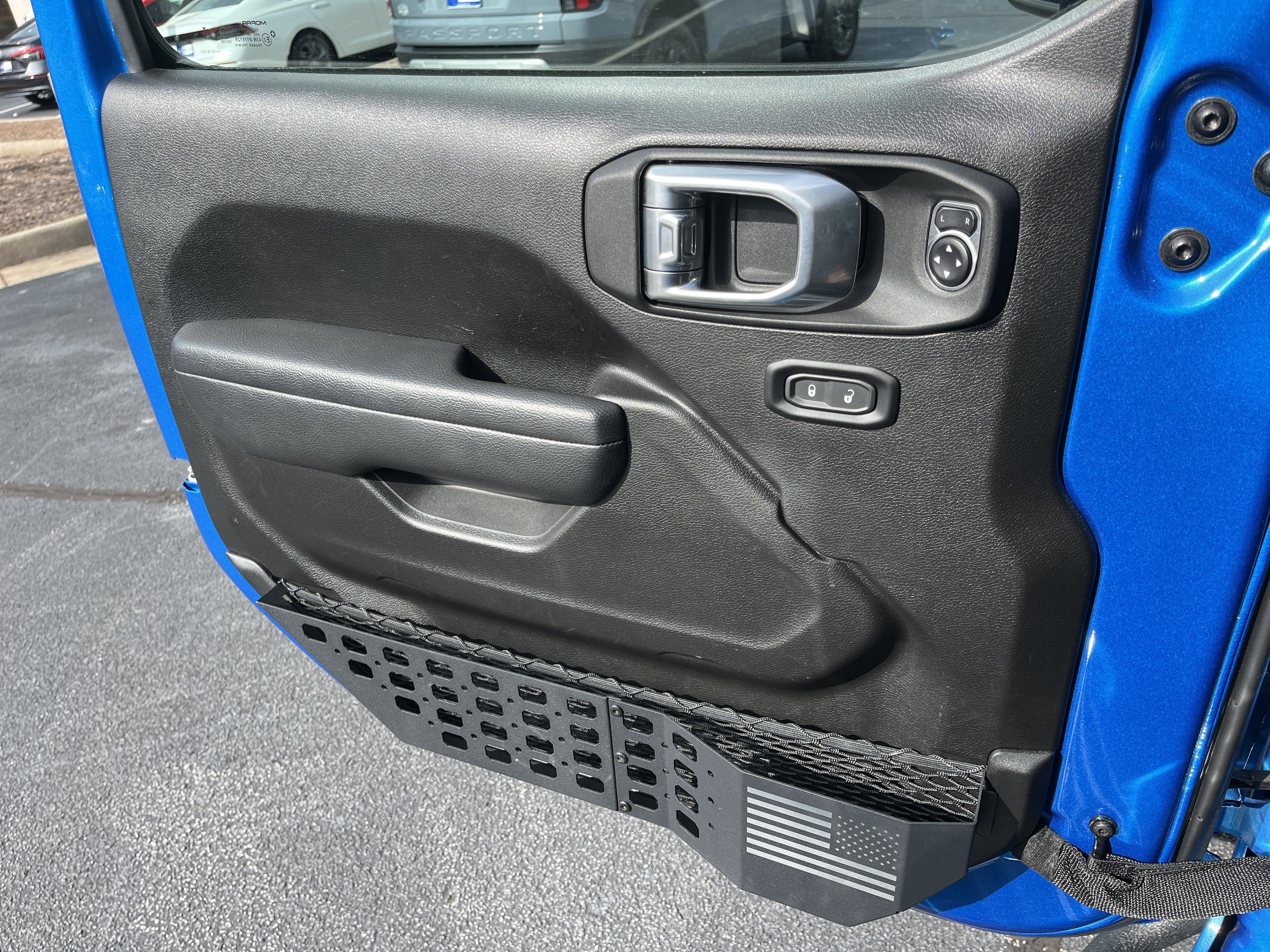 Used 2024 Jeep Wrangler Unlimited Rubicon w/ XTREMEE 35" Tire Package image 14