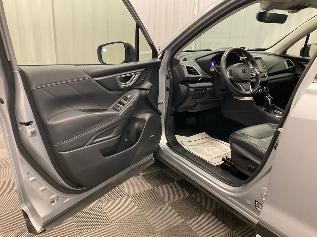 Used 2021 Subaru Forester Touring w/ Popular Package #2 image 4