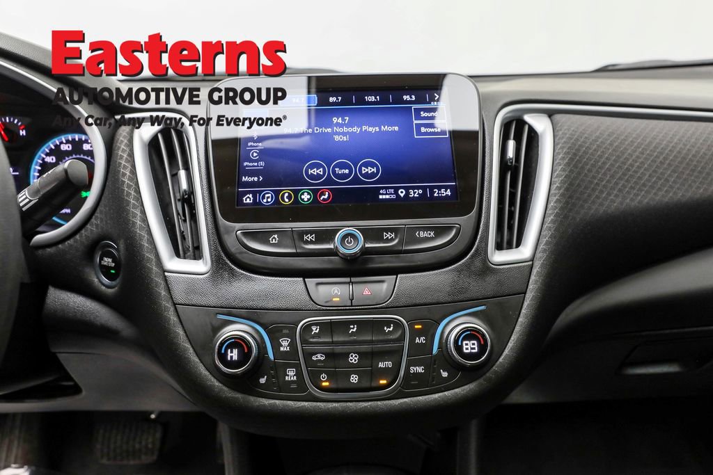 Used 2024 Chevrolet Malibu LT image 12