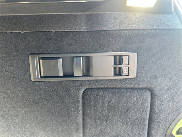 New 2026 BMW iX xDrive60 w/ M Sport Package image 17