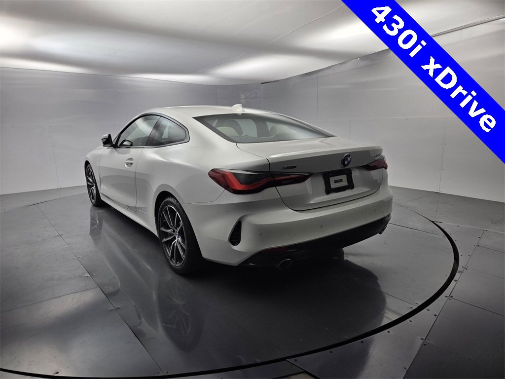 Used 2021 BMW 430i xDrive Coupe w/ Premium Package image 12