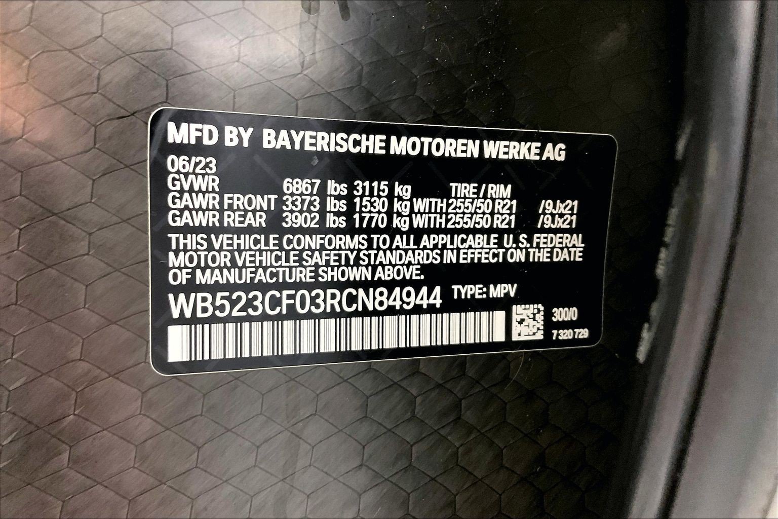 Certified 2024 BMW iX xDrive50 w/ Sport Package AWD/4WD image 33