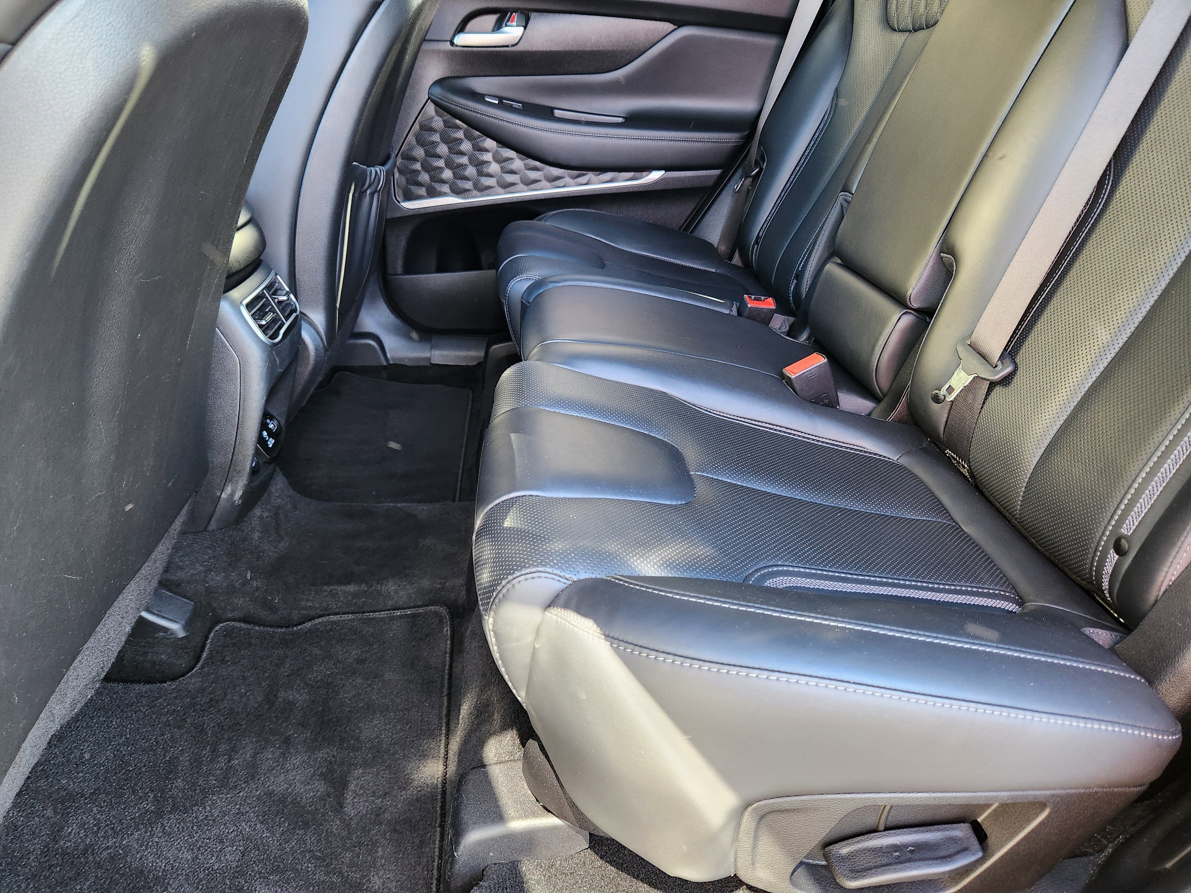 Certified 2021 Hyundai Santa Fe Calligraphy image 10