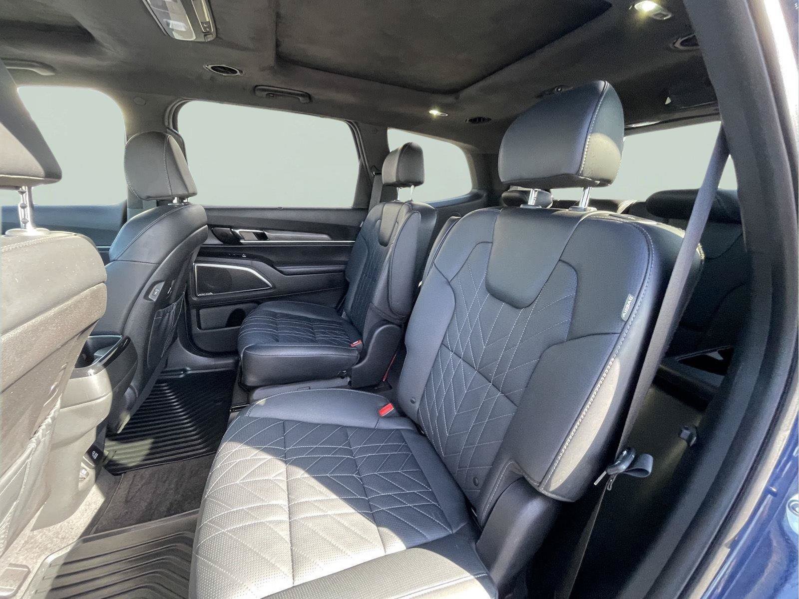 Used 2024 Kia Telluride SX Prestige X-Line AWD/4WD image 16