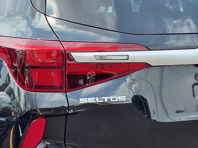 Used 2023 Kia Seltos LX AWD/4WD image 21