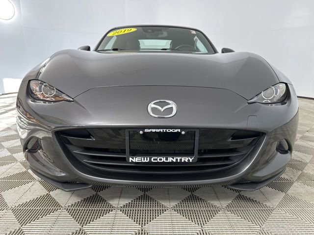 Used 2019 MAZDA MX-5 Miata RF Grand Touring image 2