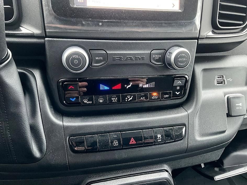 New 2026 RAM ProMaster 2500 w/ Convenience Group FWD image 23