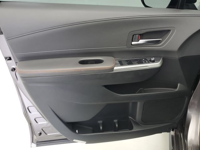 Used 2022 Toyota Sienna XSE w/ XSE Plus Package AWD/4WD image 19