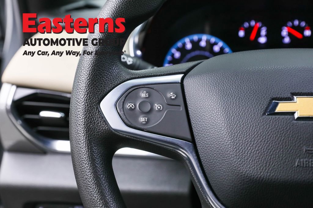 Used 2023 Chevrolet Traverse LS w/ Safety Package image 15