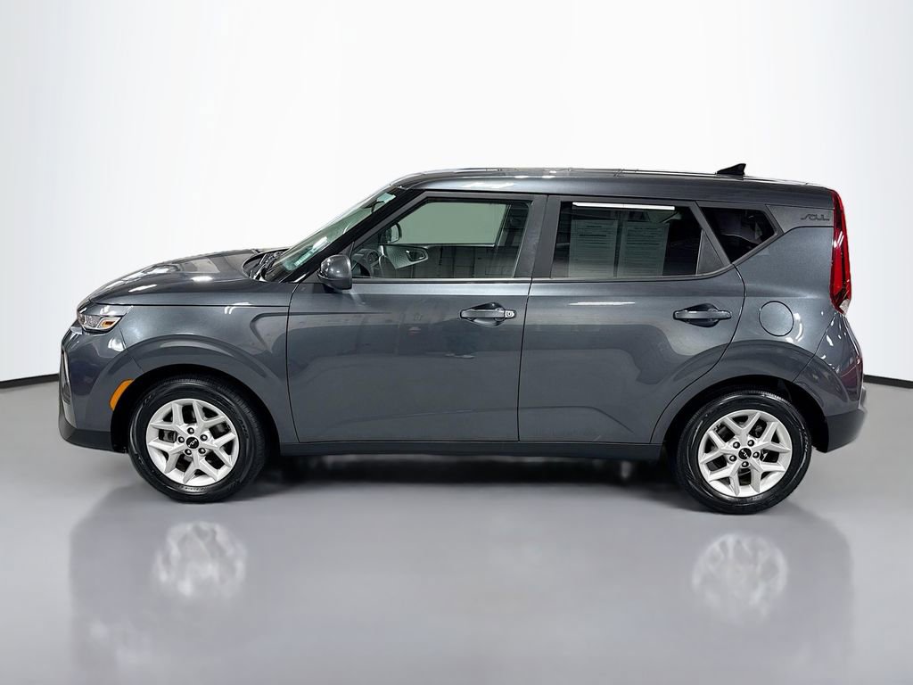 Used 2022 Kia Soul LX w/ Technology Package image 10