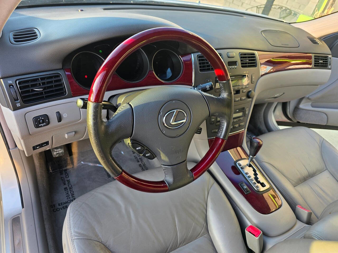 Used 2004 Lexus ES 330 image 39