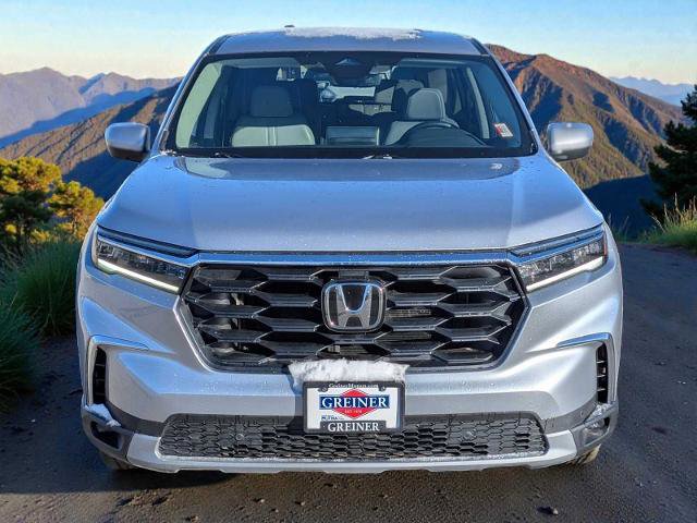 Used 2025 Honda Pilot EX-L image 9
