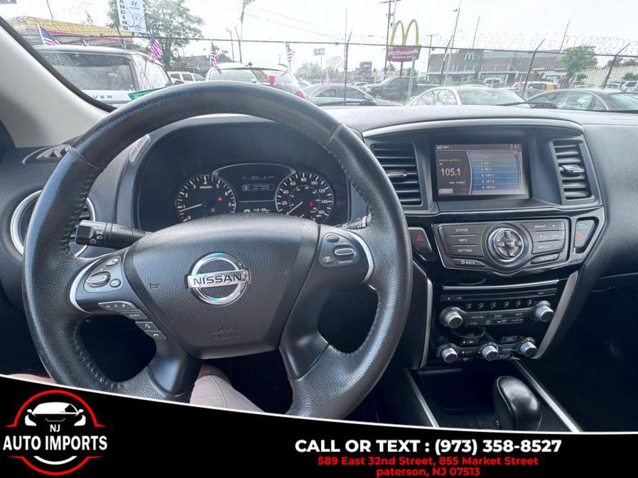 Used 2015 Nissan Pathfinder SV w/ Trailer Tow Package image 25