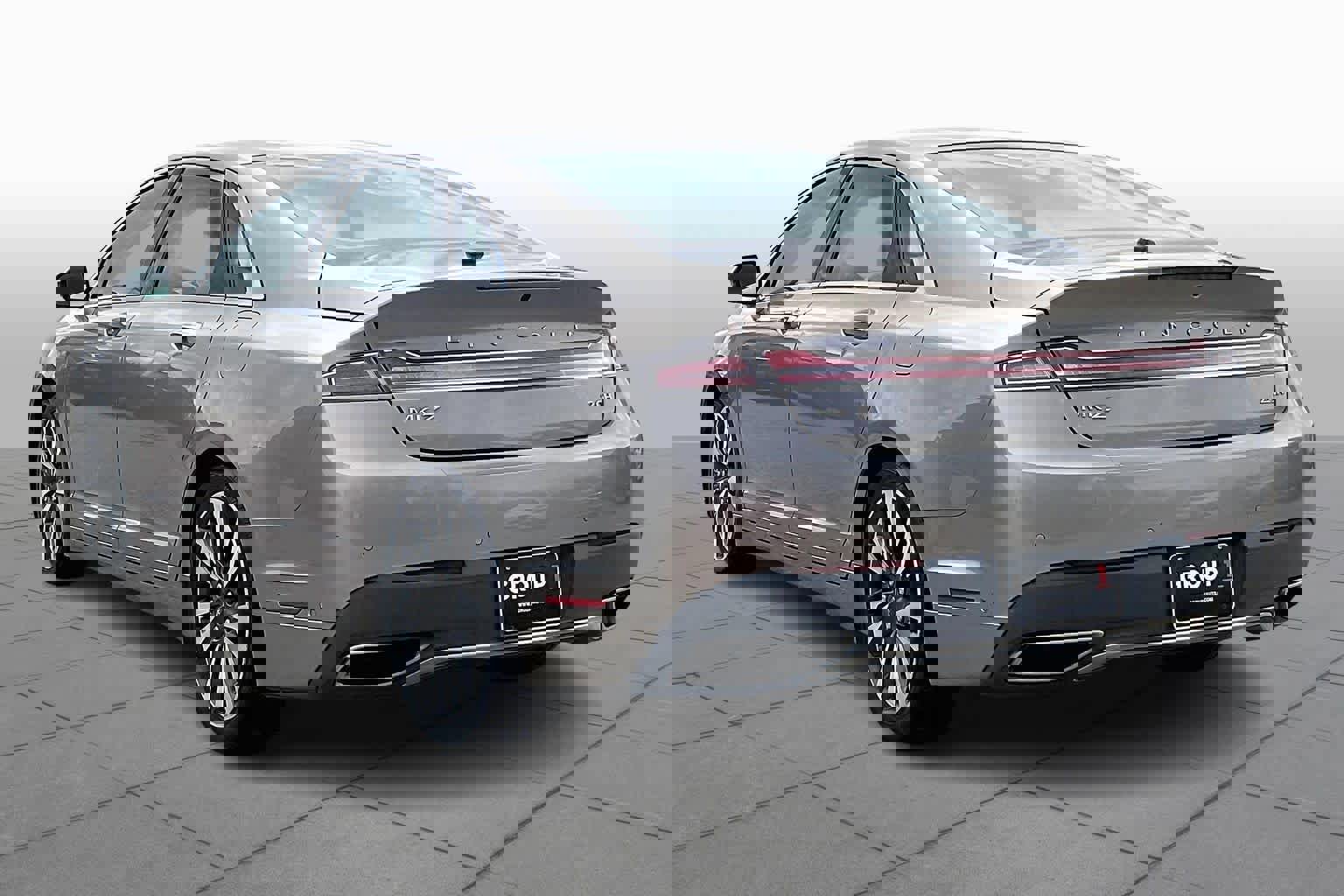 Used 2020 Lincoln MKZ Reserve w/ Elements Package image 11