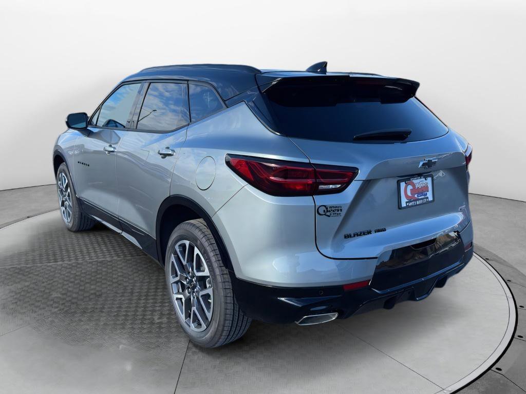 New 2026 Chevrolet Blazer RS image 3
