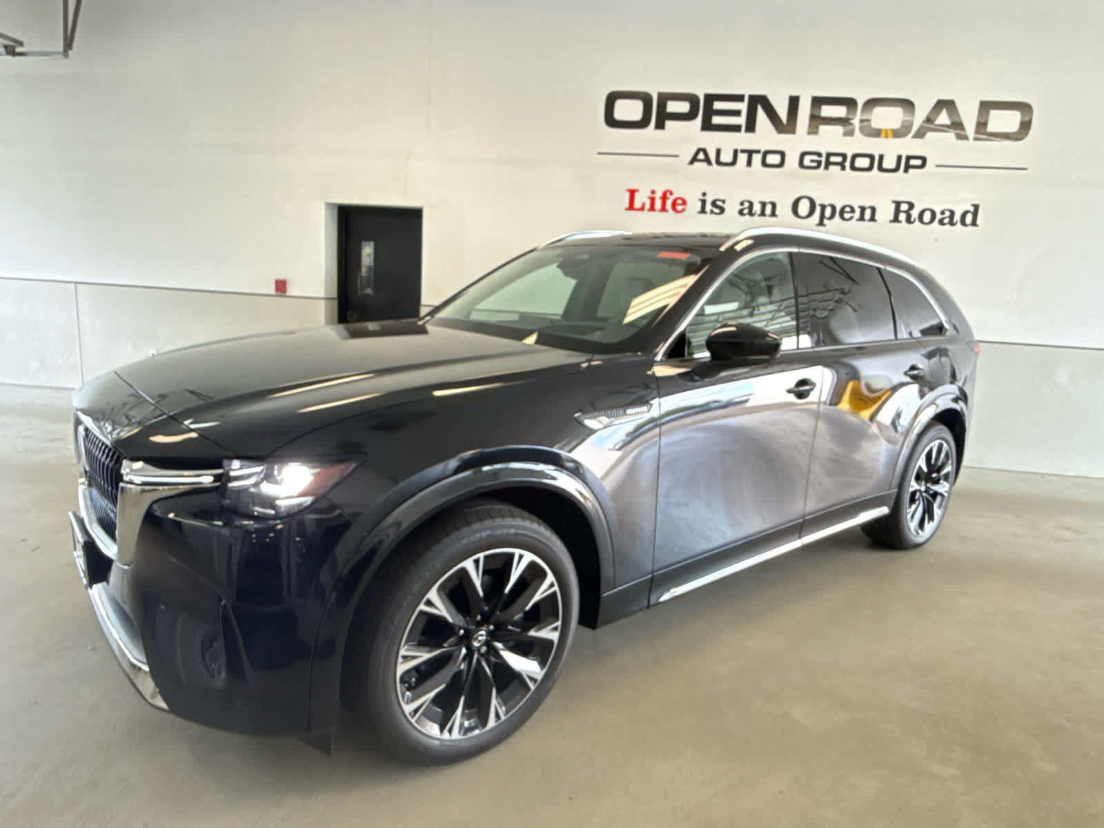 Used 2025 MAZDA CX-90 3.3 Turbo S w/ Premium Plus AWD/4WD image 3