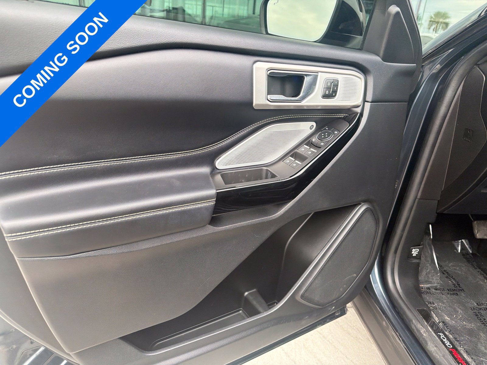 Used 2022 Ford Explorer ST w/ Equipment Group 401A RWD image 15