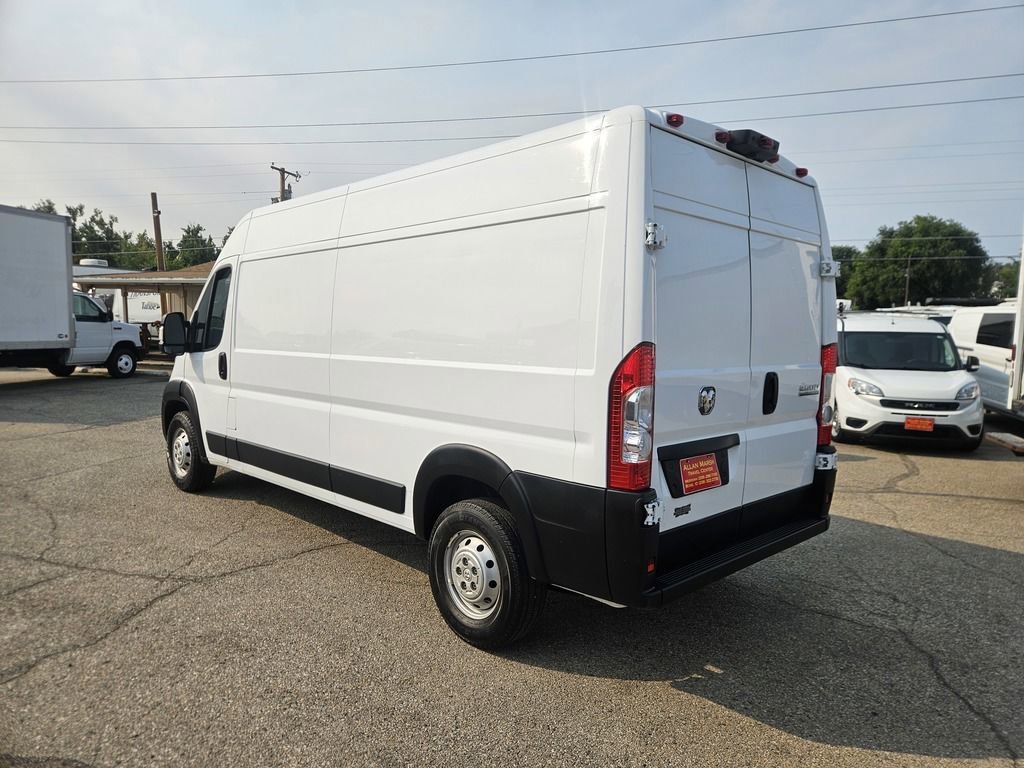 Used 2023 RAM ProMaster 2500 image 5