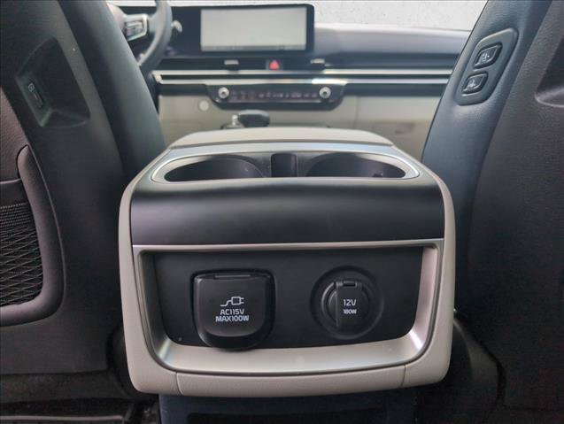 Used 2025 Kia Carnival SX Prestige FWD image 20