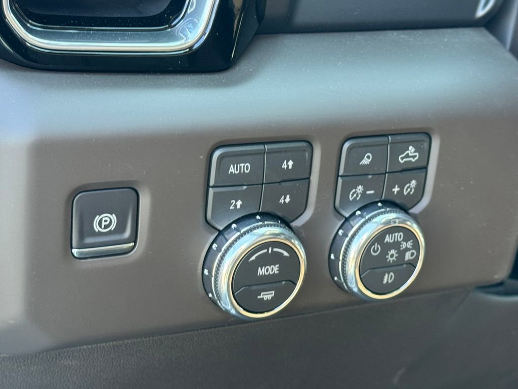 New 2026 GMC Sierra 1500 Denali AWD/4WD image 26